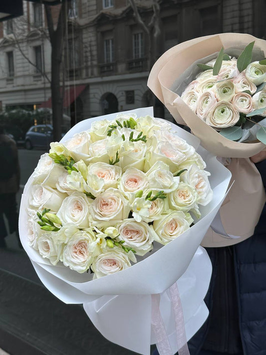White cloud   35 white o hara rose&fresia